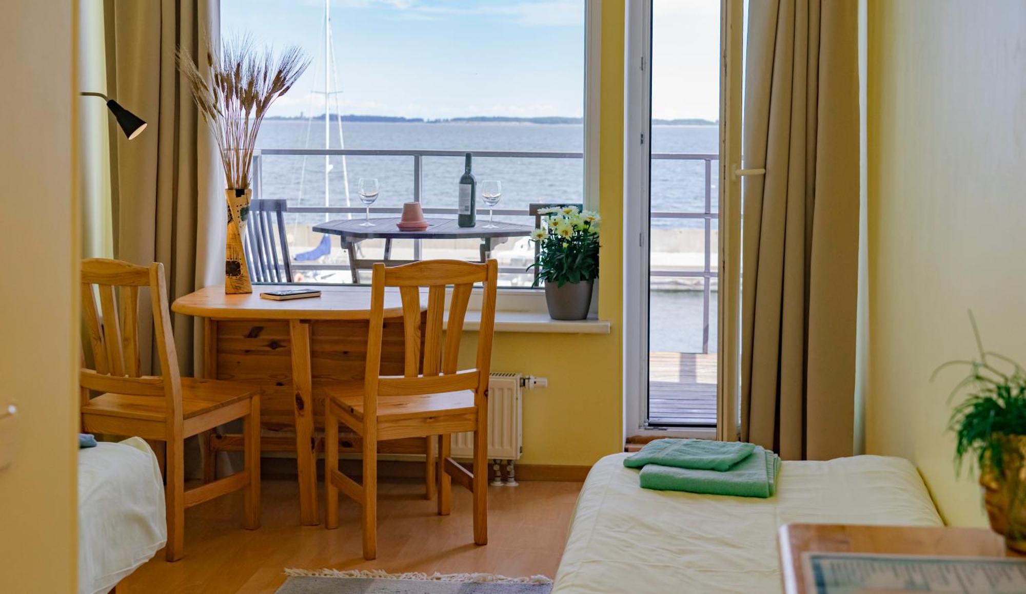 Viinistu Art Hotel Extérieur photo
